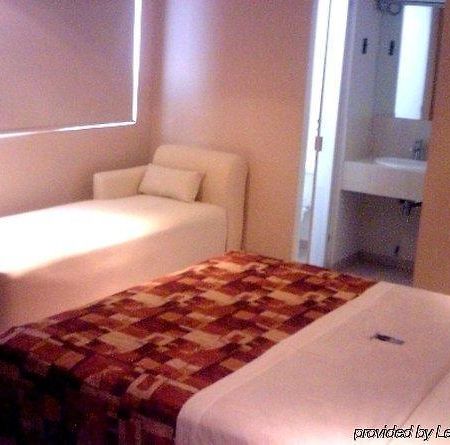 Hotel 402 Монтеррей Екстер'єр фото